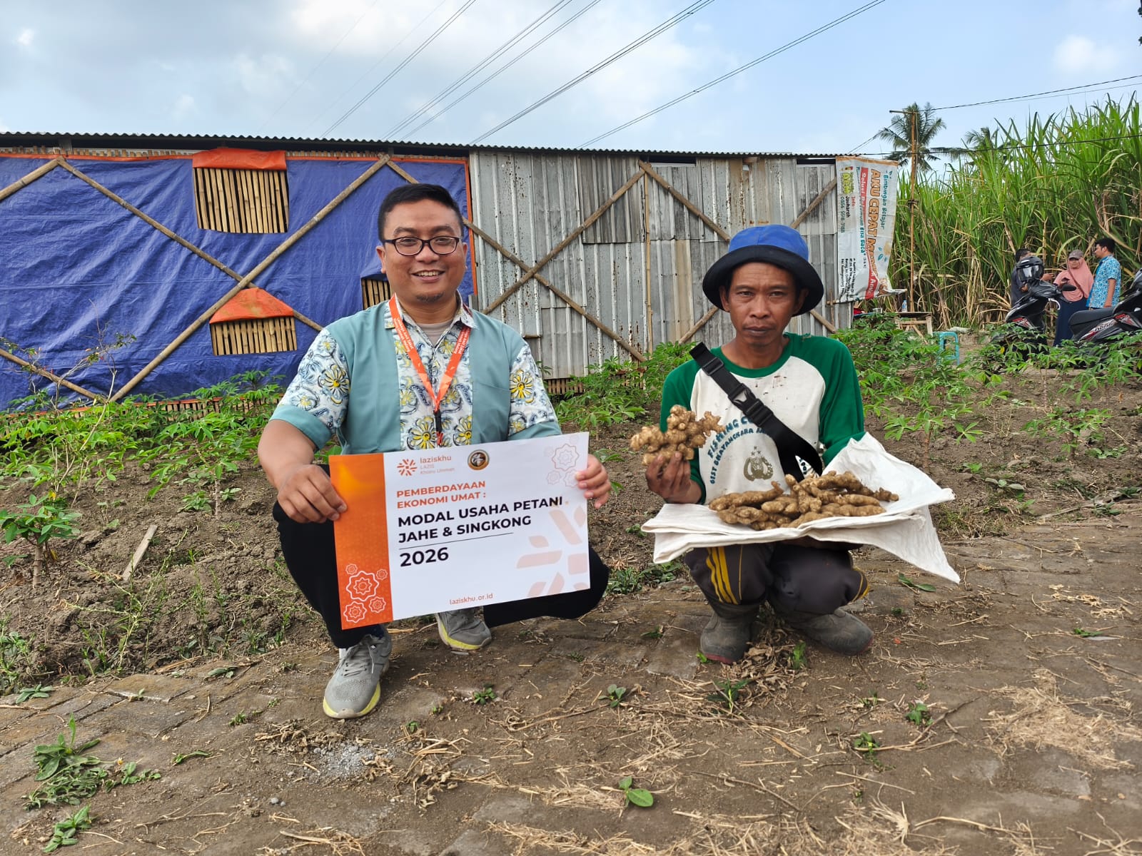 gambar untuk LAZISKHU Salurkan Bantuan Modal Usaha untuk Pemberdayaan Petani Jahe dan Singkong